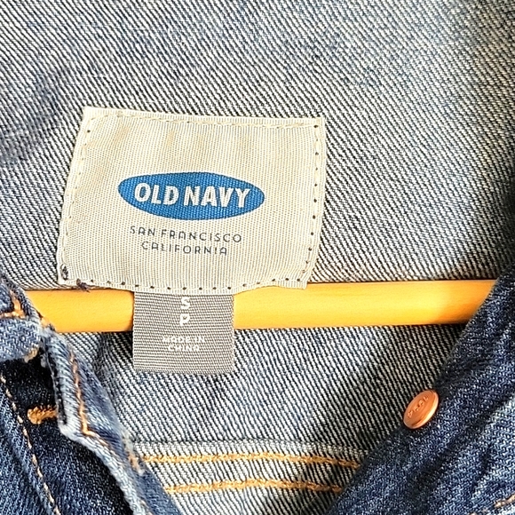 Old Navy Denim Jacket Women’s Medium Dark Indigo Cropped Button Up No Pockets - Picture 3 of 6